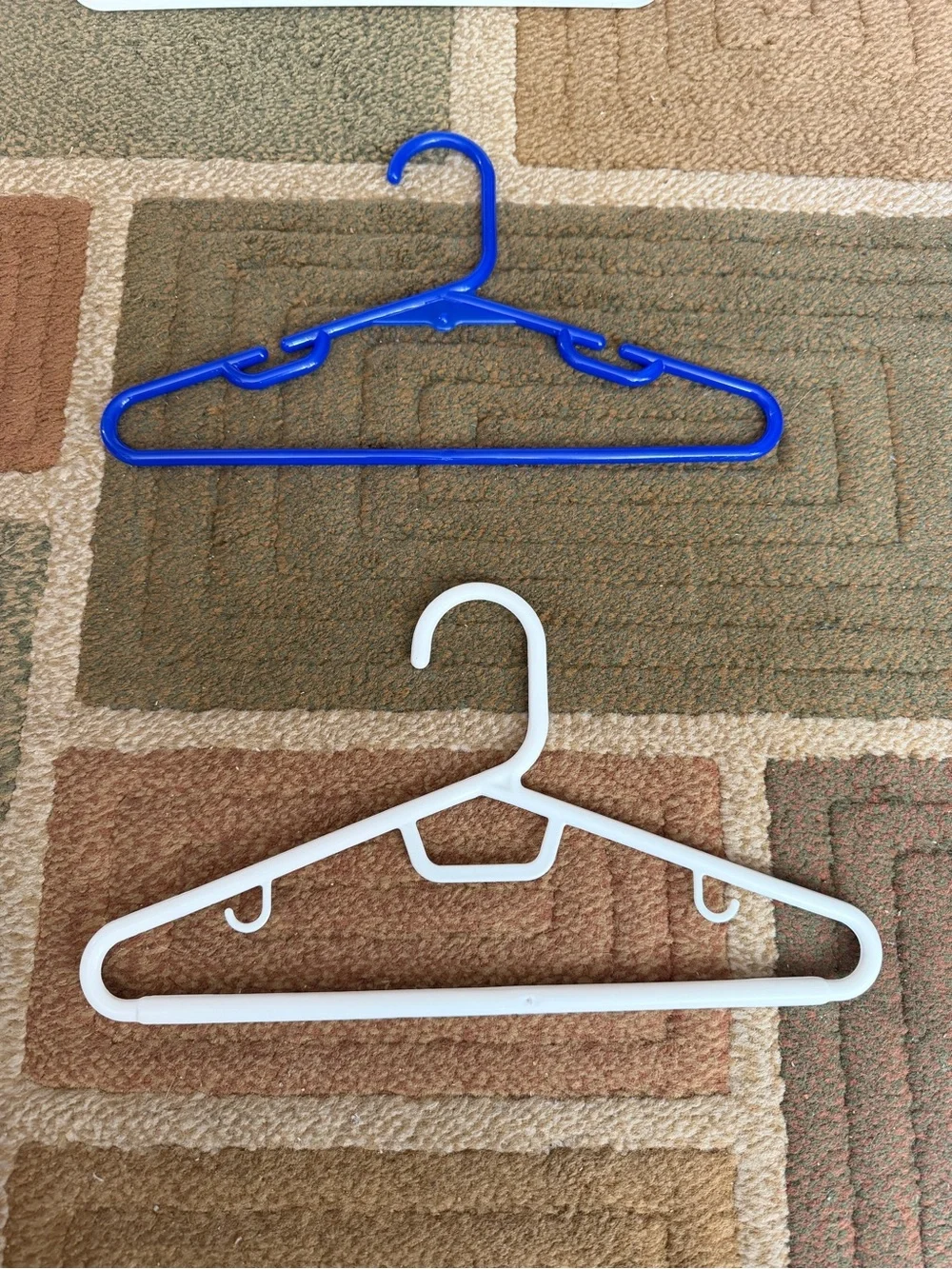 Kids Baby Toddler Plastic Hanger - Lot of 40